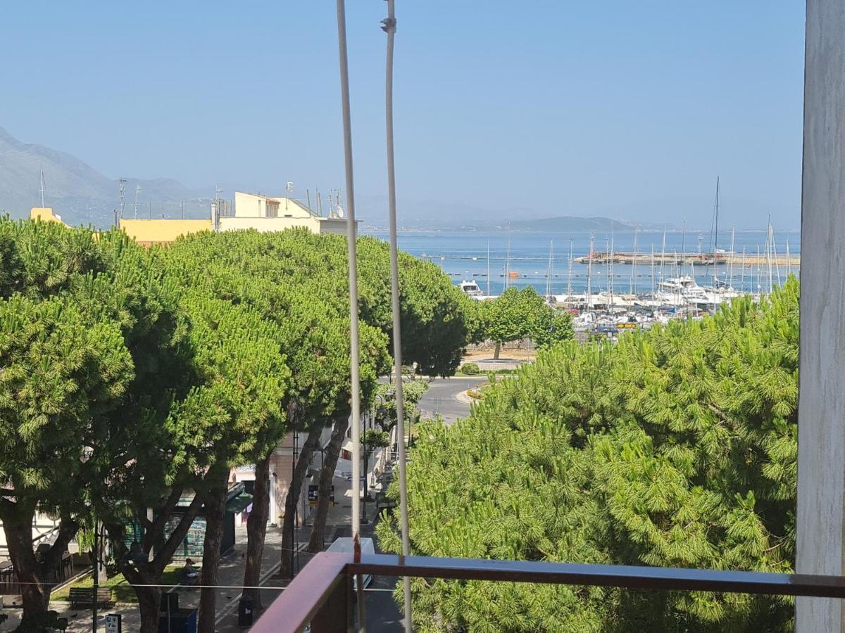 Bed and Breakfast Il Sestante Vista Mare Geata Exterior foto